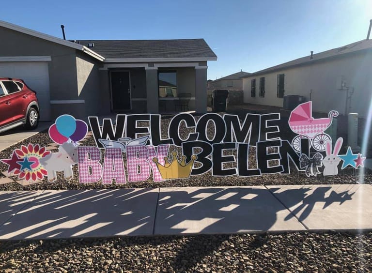 WELCOME-HOME-BABY-BELEN---BLACK-PINK---SHEEP-BOWS-STARS-CRADLE