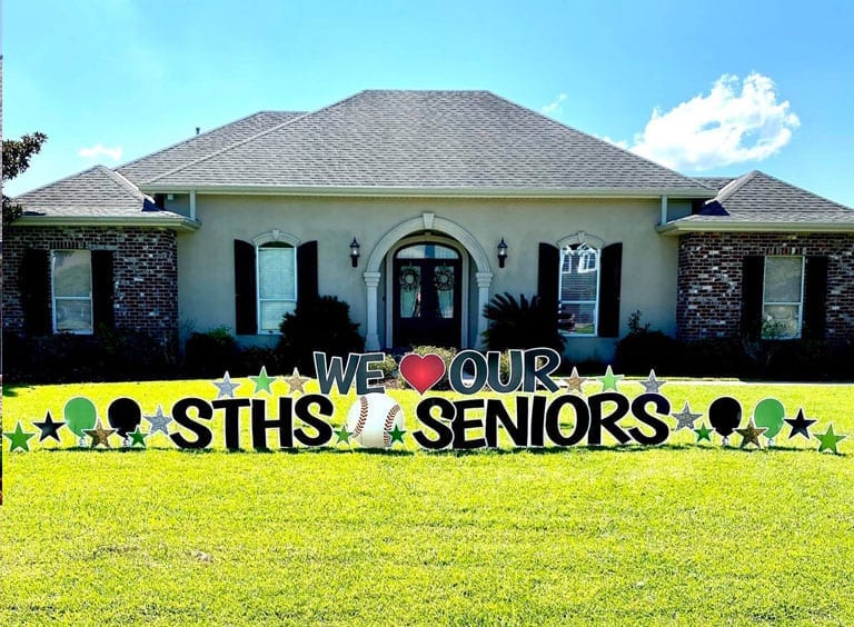 WE LOVE OUR STHS SENIORS - BLACK - BASEBALL BALOONS HEARTS STARS